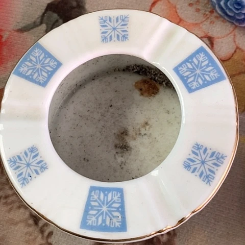 林***泉景德镇陶瓷 烟灰缸