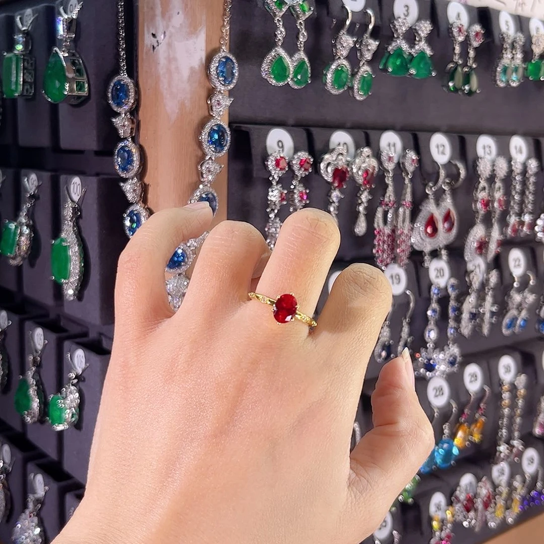 银S925镶嵌戒指红宝石