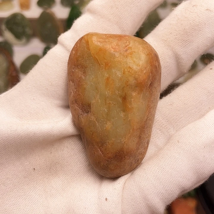 岫岩河磨玉（透闪石质玉）颈饰未镶嵌