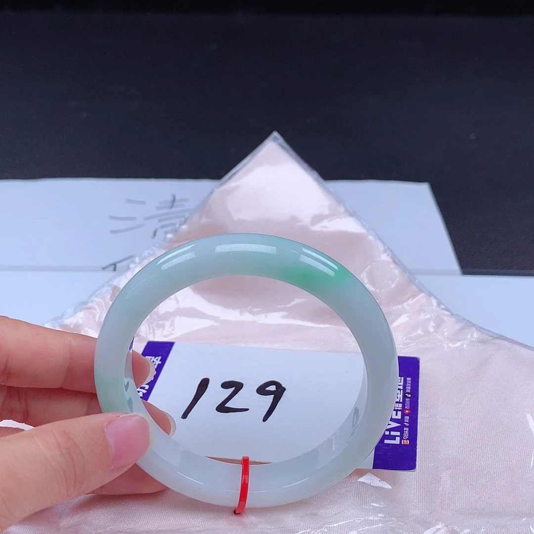 翡翠手镯未镶嵌手镯000706