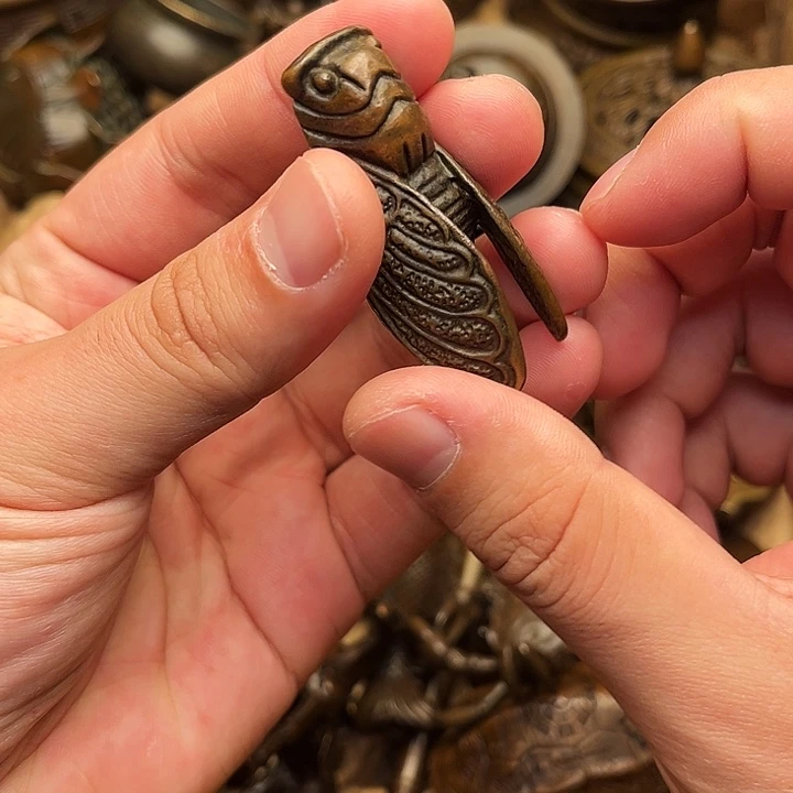 精美铜器做工精湛