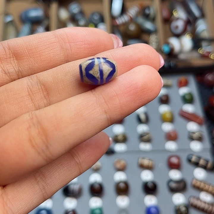 玛瑙/玉髓未镶嵌珠宝半成品柒*