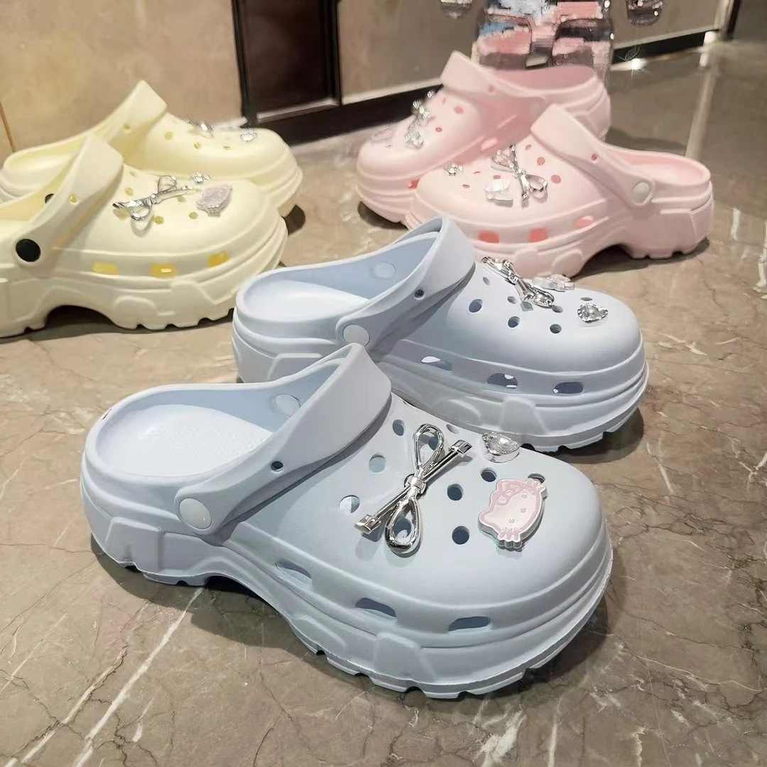 8999金属标KT猫多巴胺少女系蝴蝶结洞洞鞋