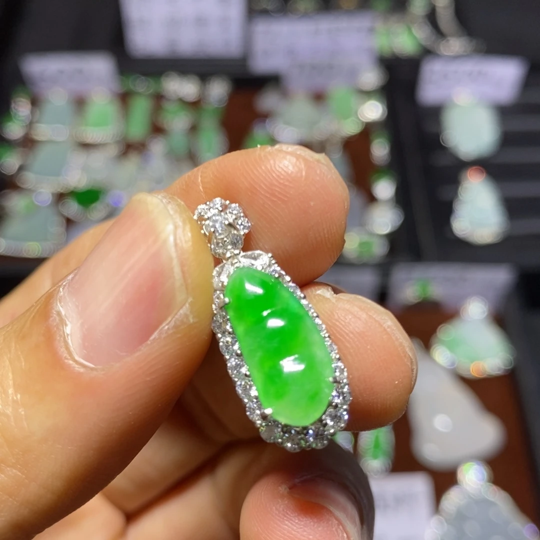 翡翠银S925镶嵌颈饰