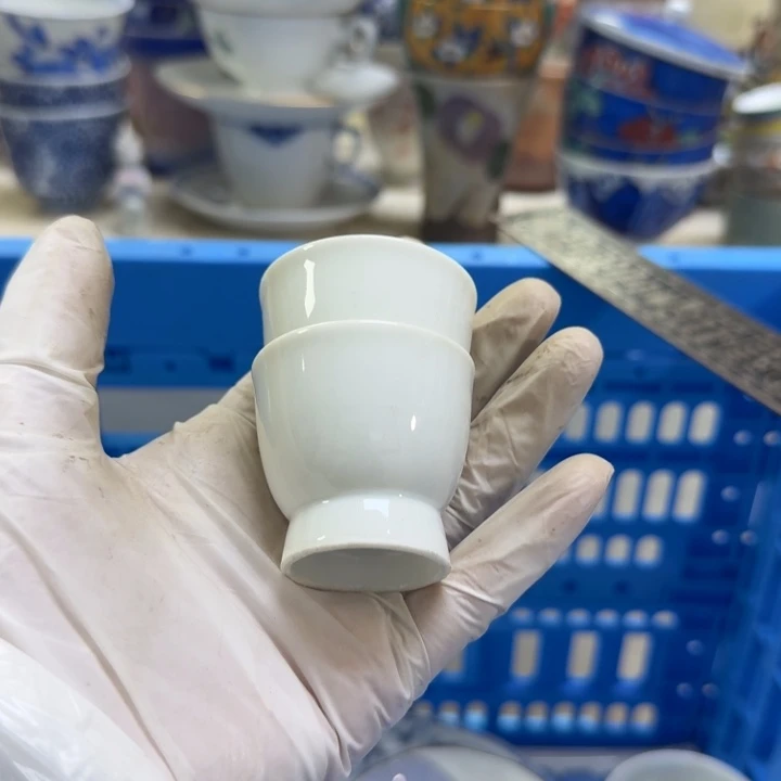 瓷片O****茶开播啦…开播啦