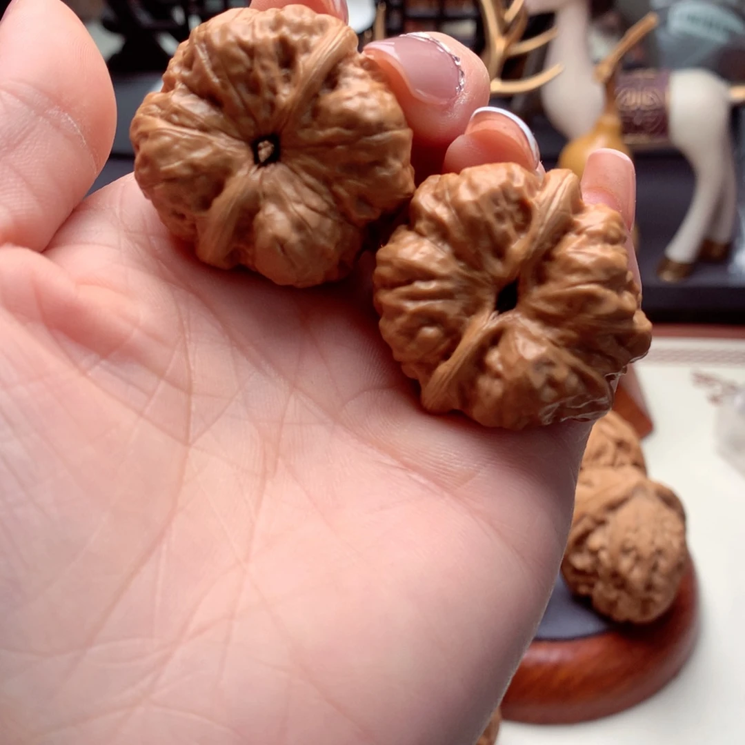 文玩核桃吊坠星*蛤蟆头。  6号