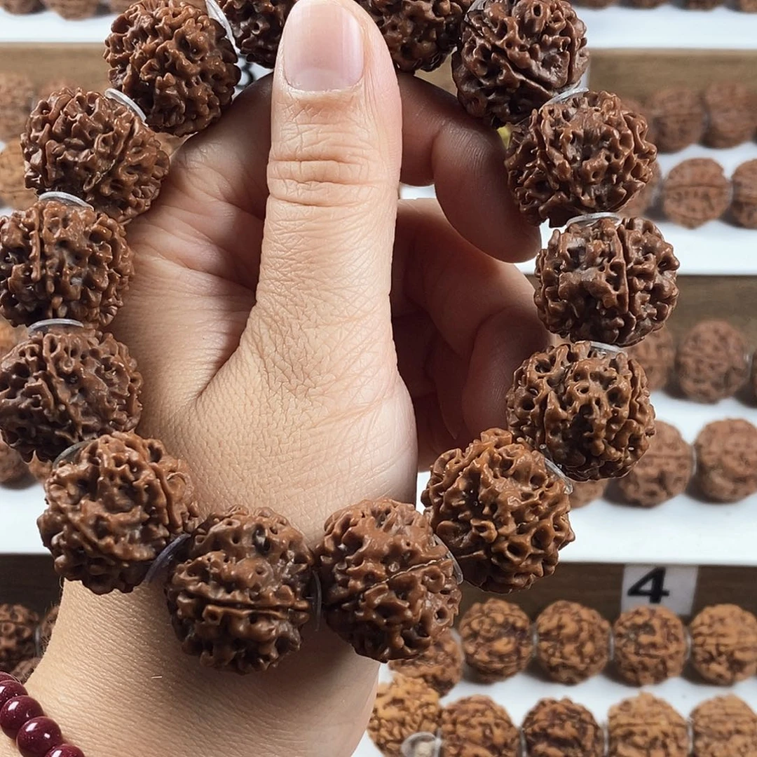 吊坠金刚菩提原生态红皮铁籽疙瘩肉