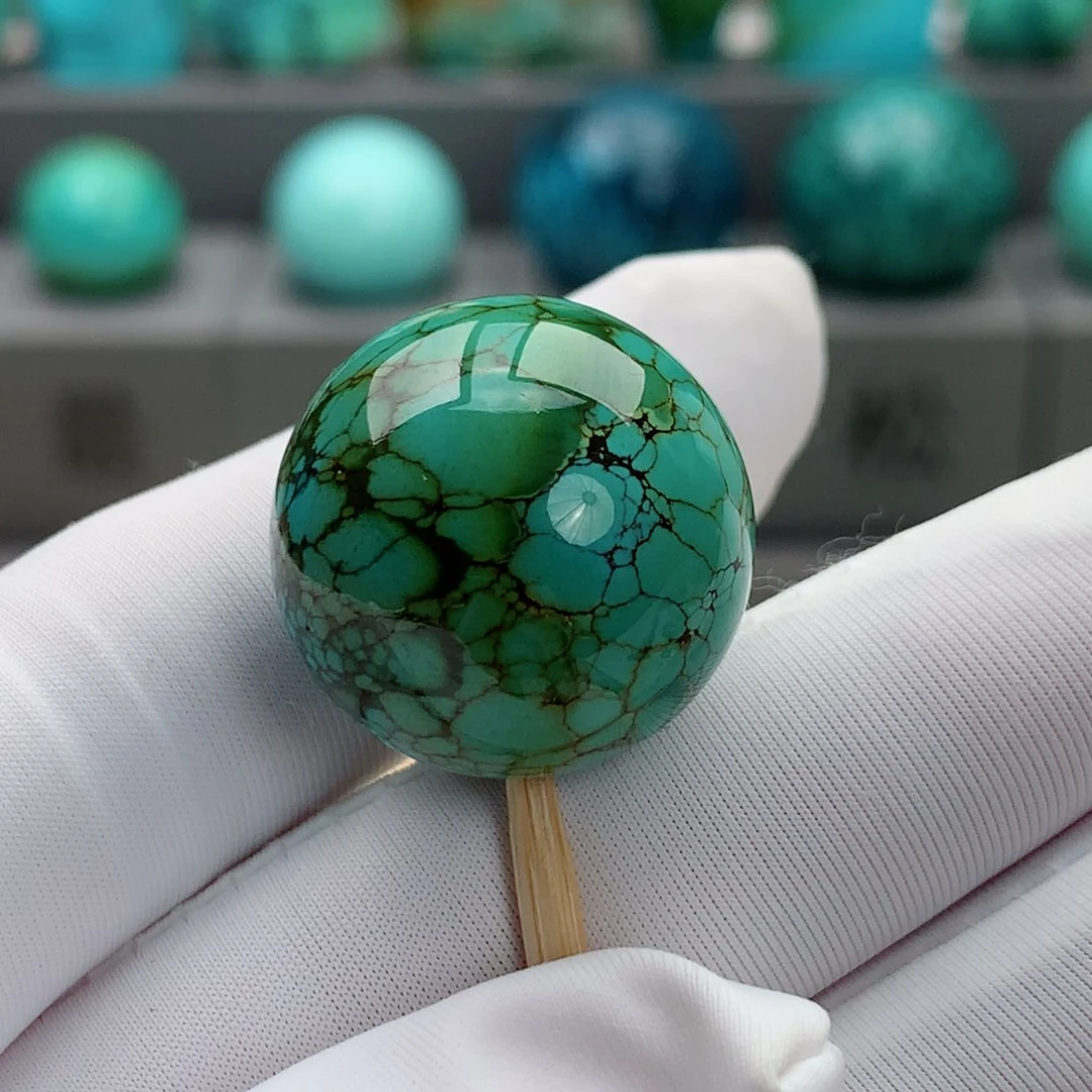 未镶嵌绿松石颈饰良*