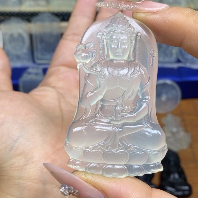 【闪购商品】蛇纹石玉未镶嵌颈饰明**白
