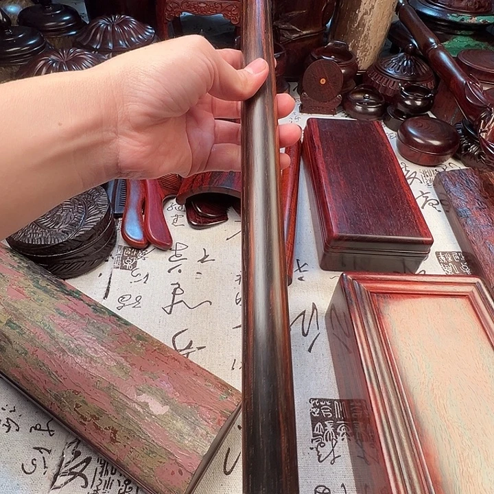 树***叶小叶紫檀佛珠之一