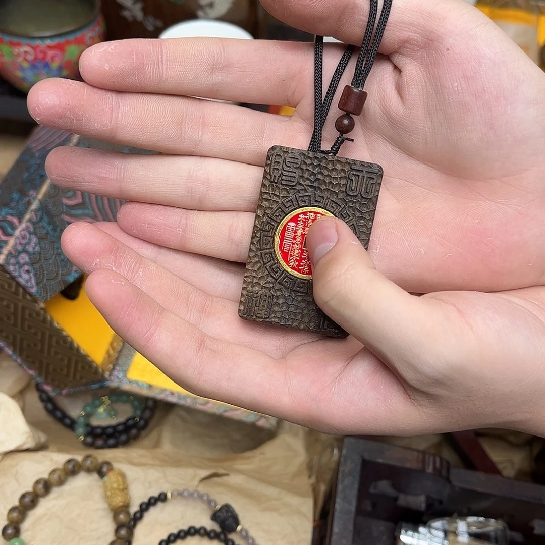 大叶紫檀（黑酸枝木类）