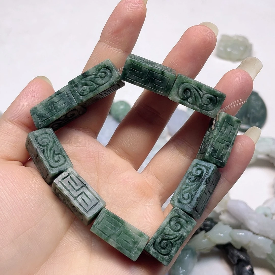 未镶嵌定制翡翠翡翠