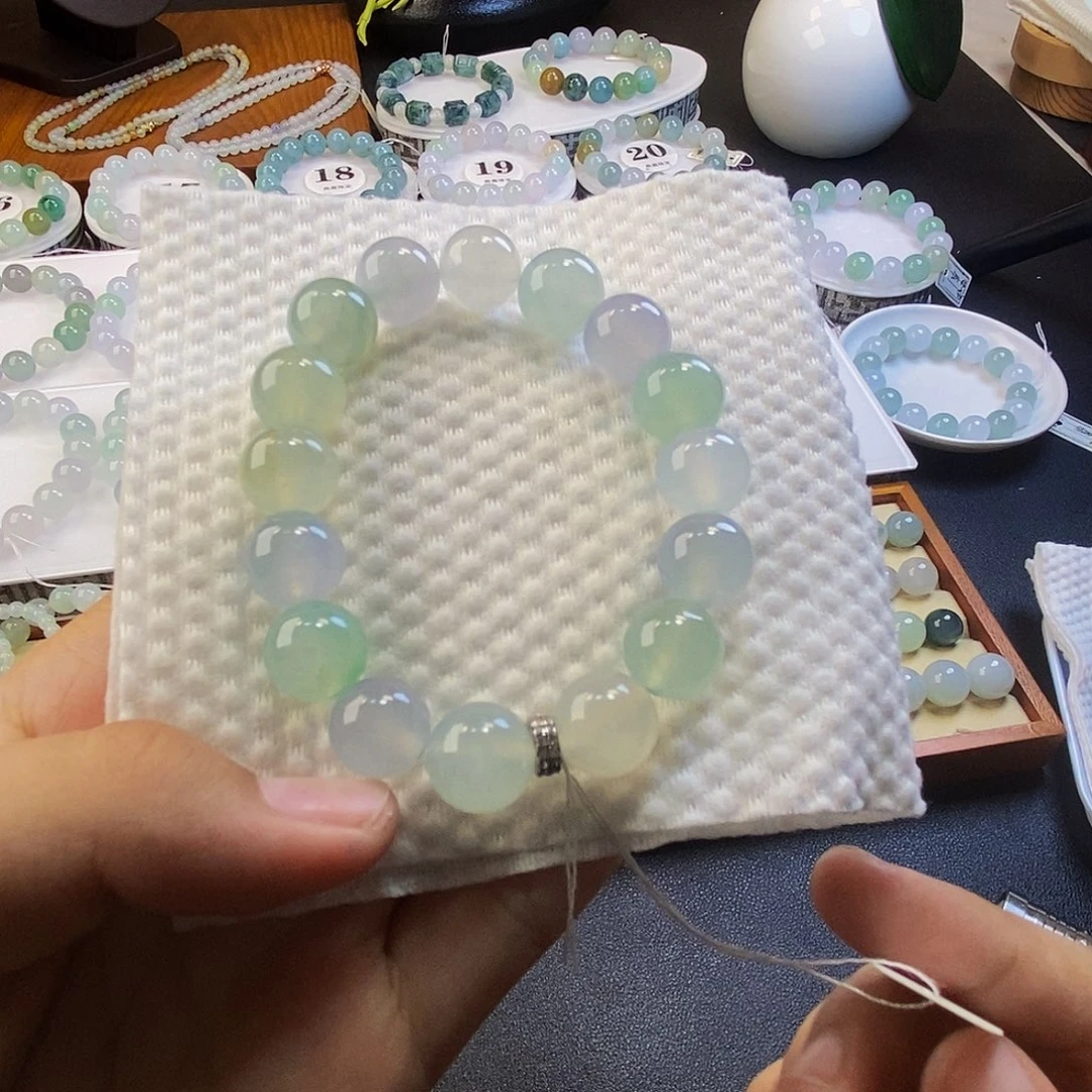 定制翡翠未镶嵌翡翠卡11-12