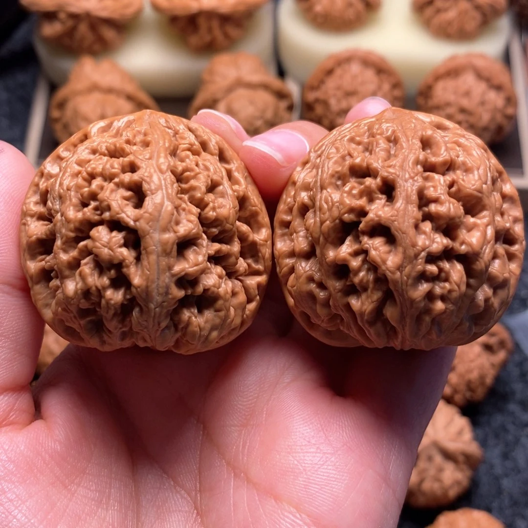 文玩核桃把件雨**伞精品大球筋42