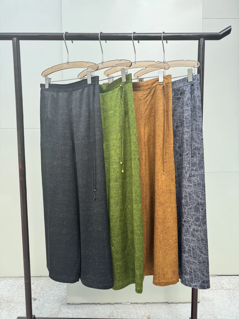 燕梓雅香云纱阔腿裤气质