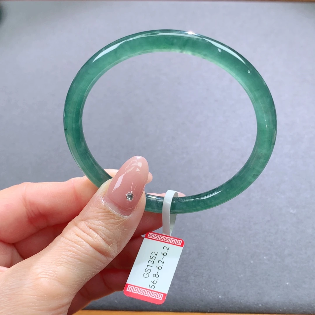 翡翠手镯未镶嵌天然翡翠手镯叮当镯