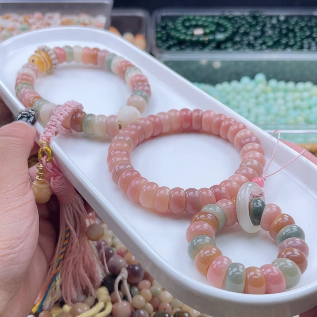 白玉菩提吊坠a12.5mm33颗。碗肠