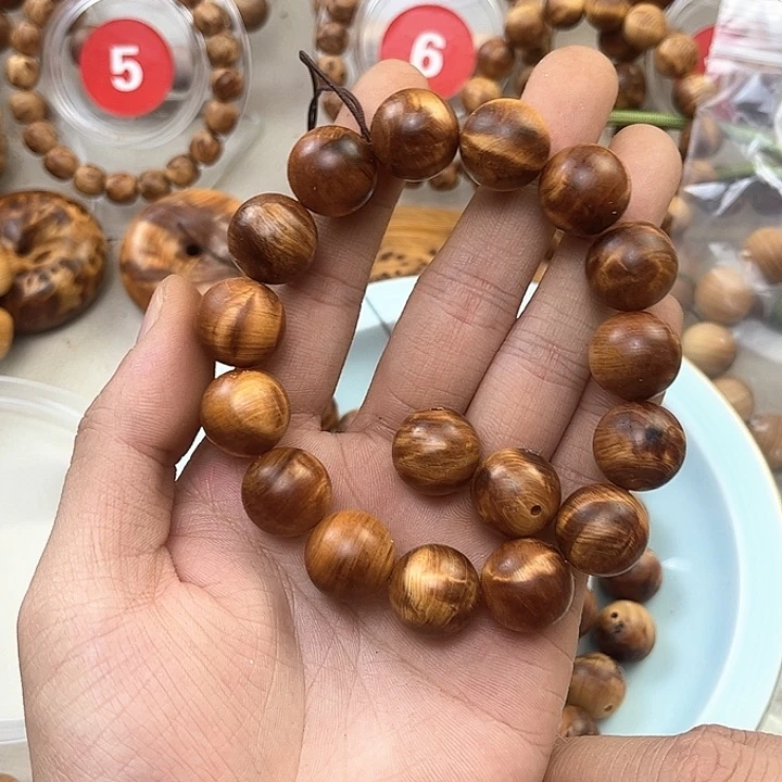 柏木（崖柏）手串/手链某****人15龙胆闪电蚕丝纹黑油