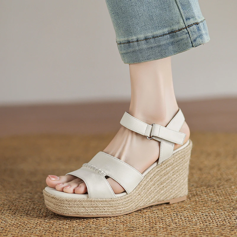 坡跟凉鞋女夏季高跟鞋草编鞋波西米亚风露趾一字带仙女风气质鞋潮