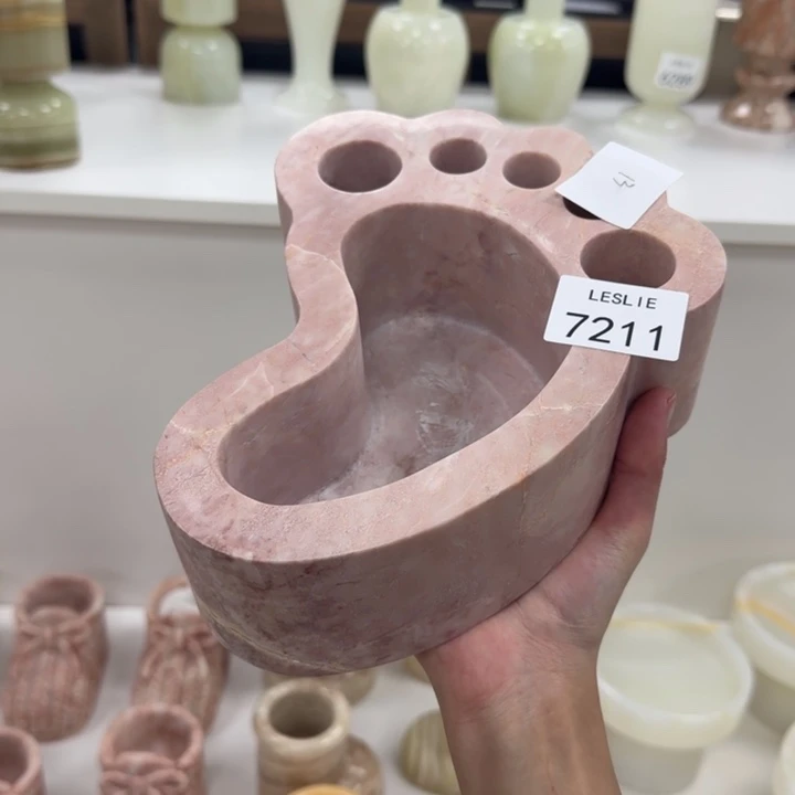 X211.              福利