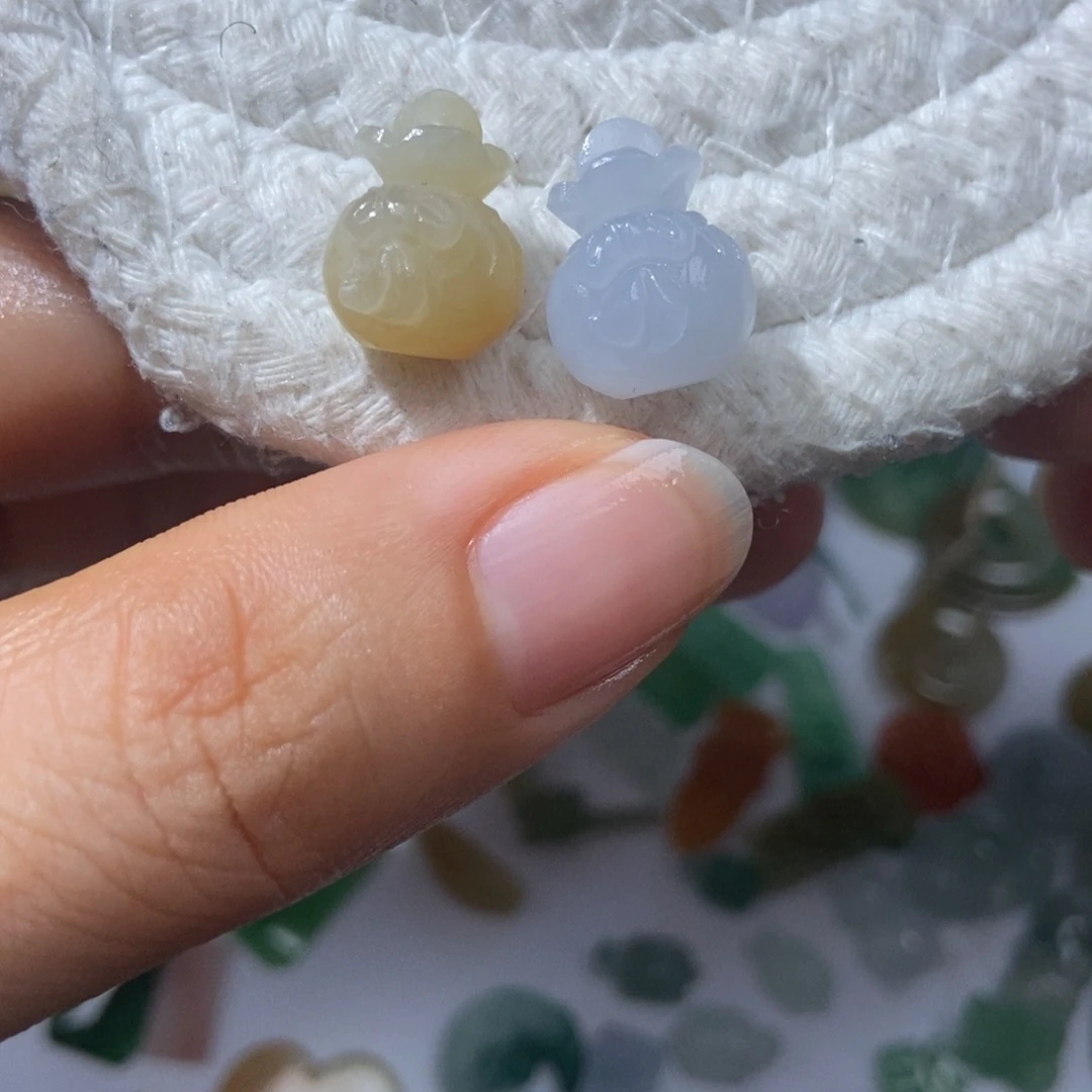定制翡翠未镶嵌单个价格