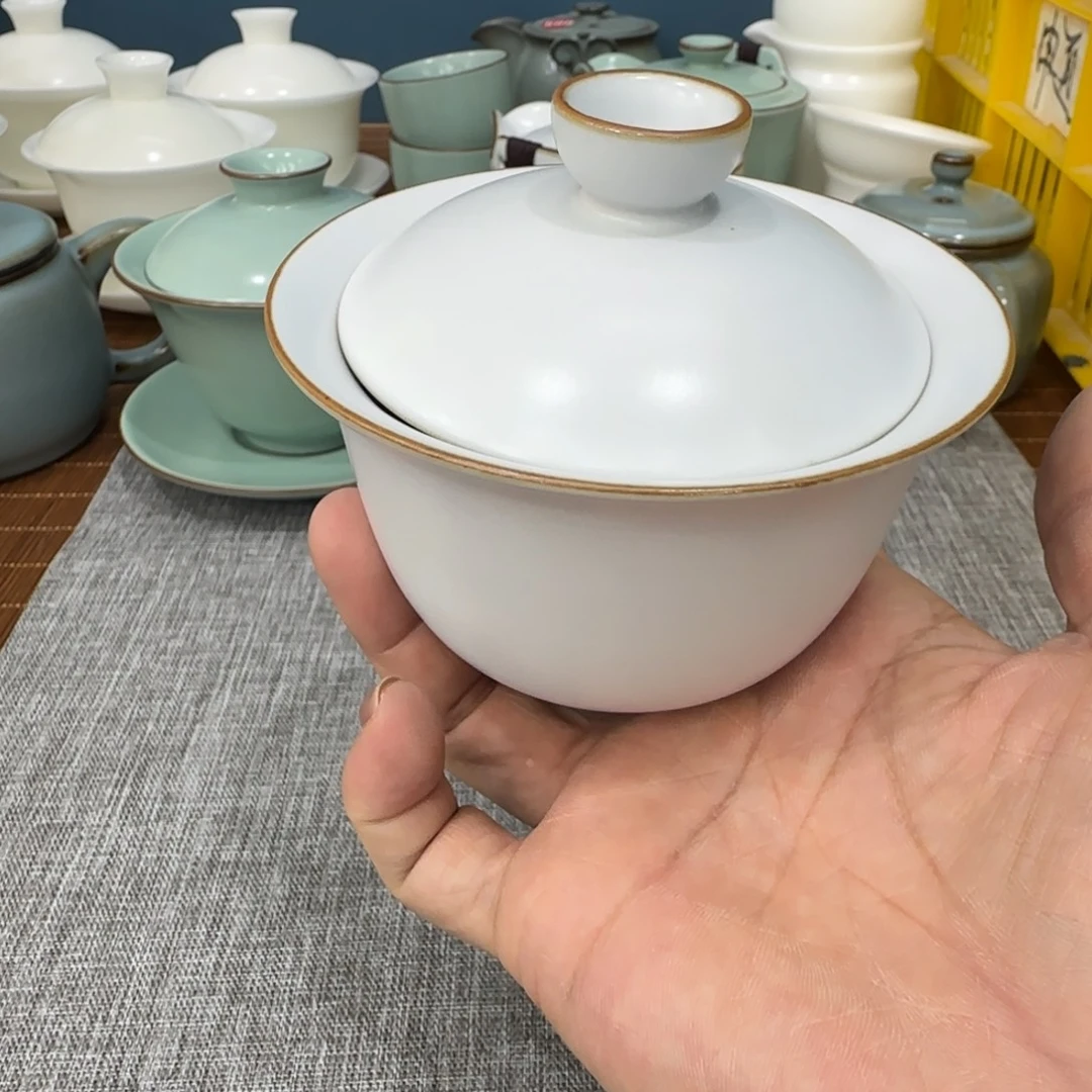 瓷片小微瑕，孤品发。
