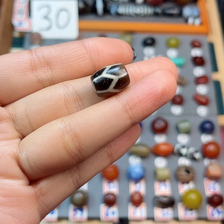 玛瑙/玉髓珠宝半成品未镶嵌棍**下