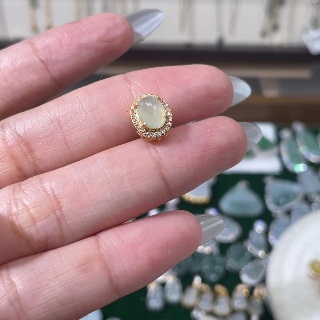 银S925镶嵌翡翠耳饰路路通