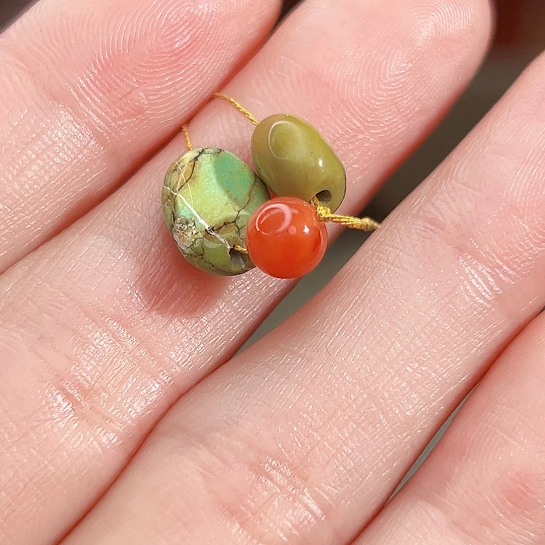 南红玛瑙未镶嵌珠宝奇石