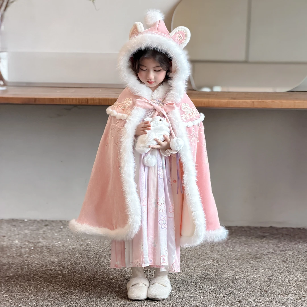 女童冬季加绒披风儿童2026新款洋气中国风保暖斗篷女宝古风拜年服