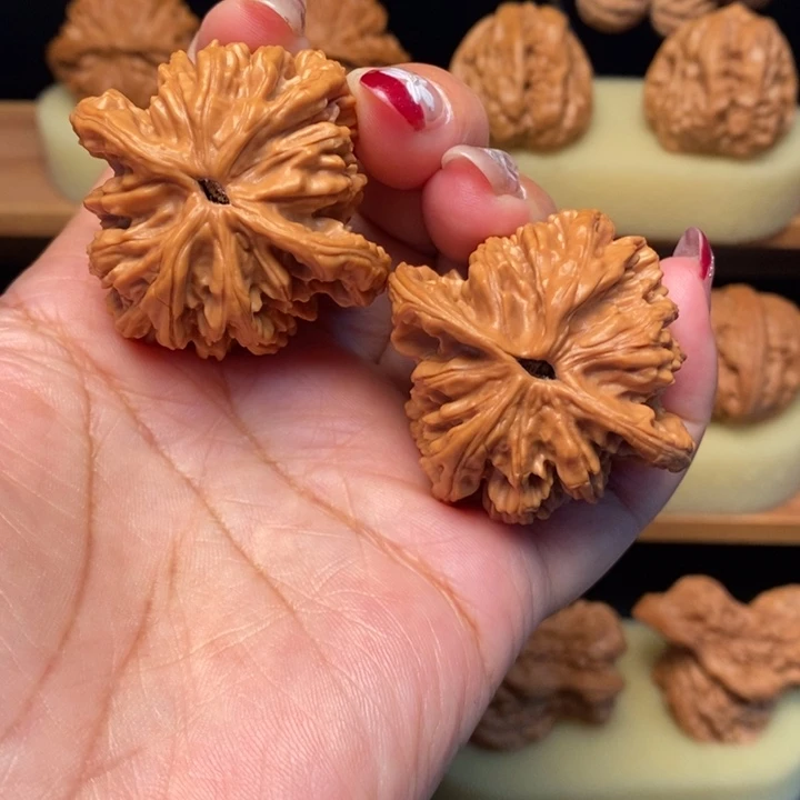 吊坠文玩核桃43全品麦虎