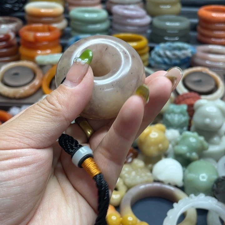 合金手链石英质玉