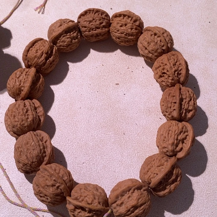 手串文玩核桃?****N，