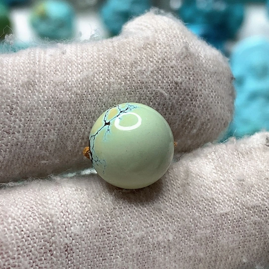 绿松石未镶嵌天然原矿 地大质检11.3mm