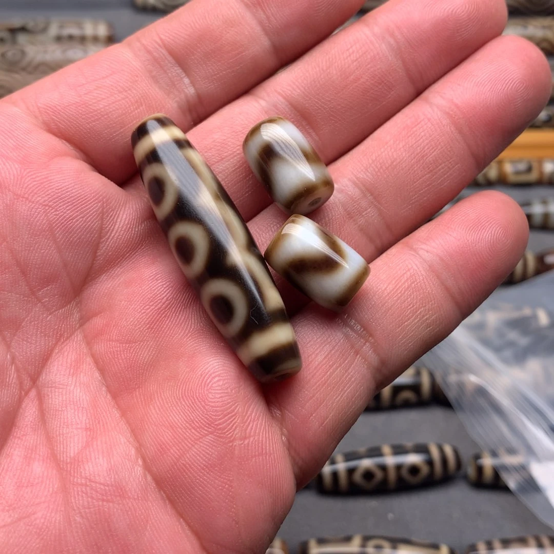 玛瑙/玉髓颈饰未镶嵌狼