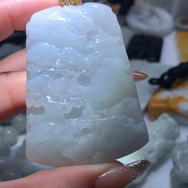 翡翠未镶嵌颈饰保真天然A货翡翠