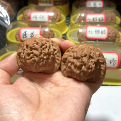 吊坠文玩核桃瓷娃娃