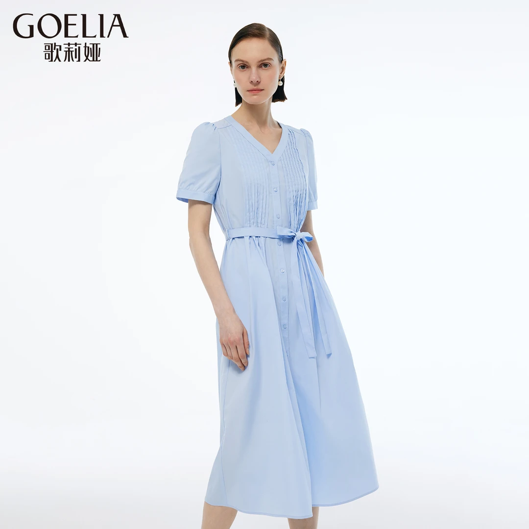 【商场同款】歌莉娅夏季新品天蓝色V领打条重工艺连衣裙 1E6C4K0Y0