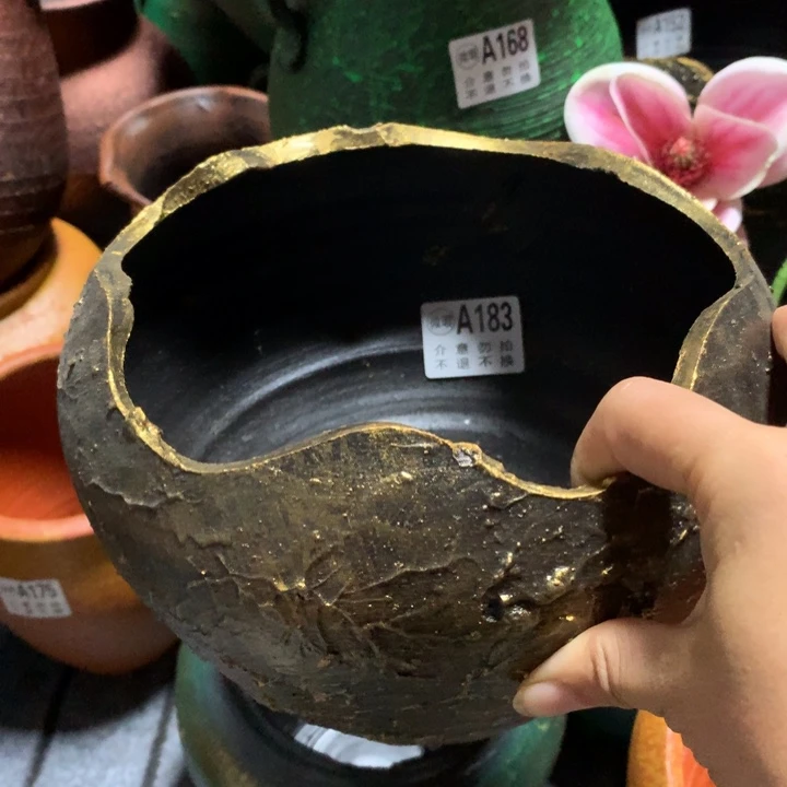 【闪购商品】183瑕疵有孔高17口19