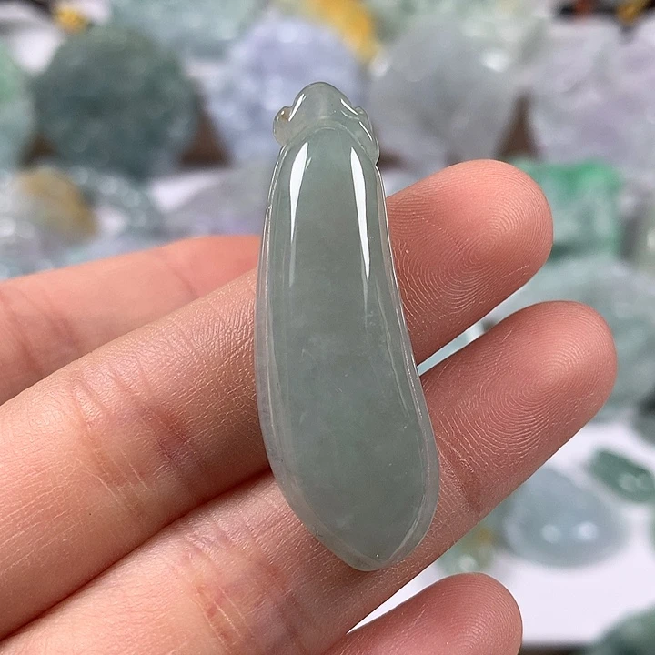 翡翠未镶嵌颈饰福瓜福利