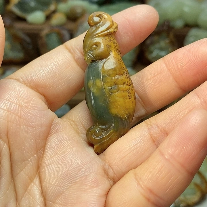 岫岩河磨玉（透闪石质玉）未镶嵌颈饰