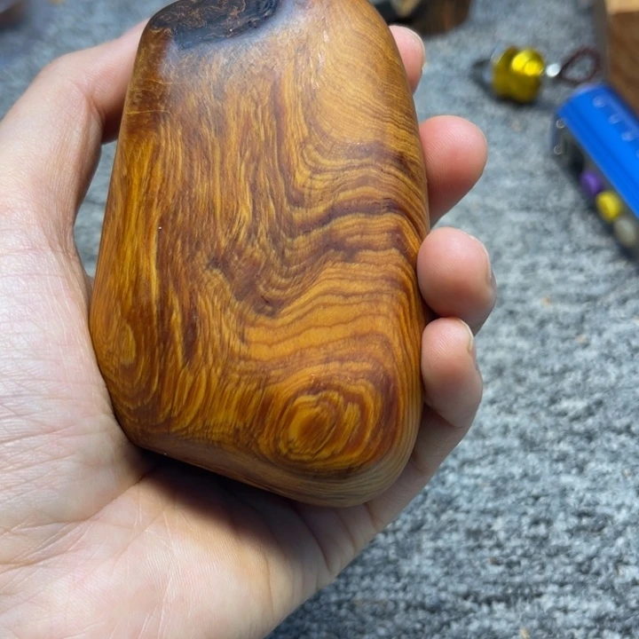 柏木（崖柏）瑕疵1/7