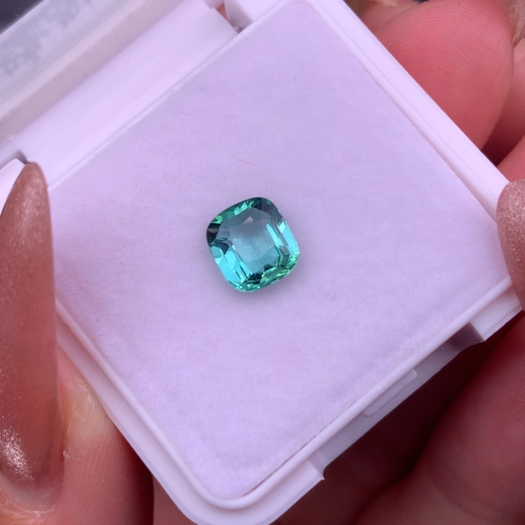 碧玺珠宝半成品未镶嵌1.68ct薄荷绿碧玺全净GRC