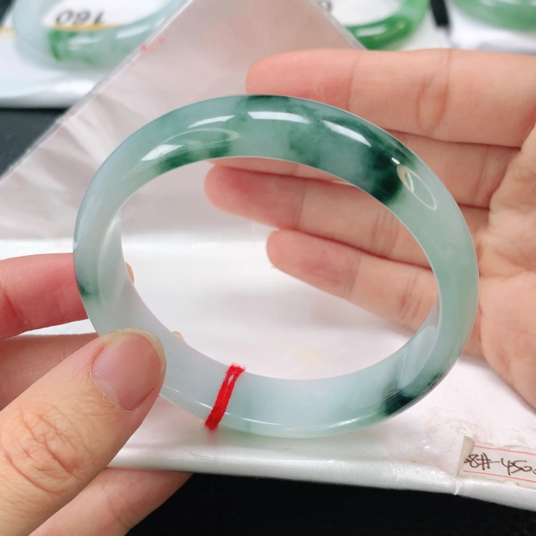 未镶嵌手镯翡翠缅甸58