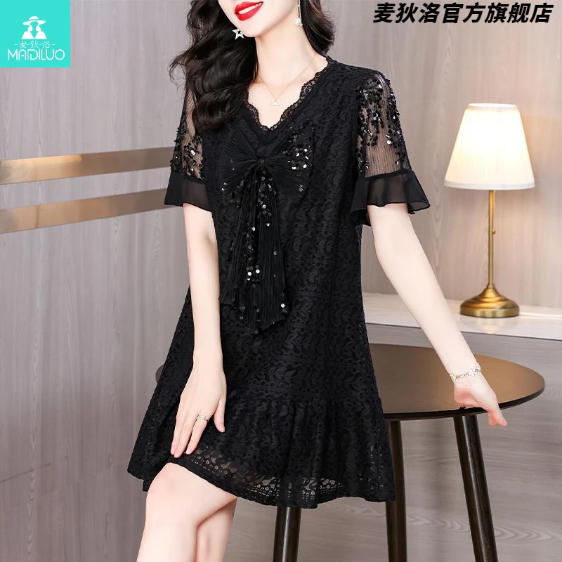 大码洋气小香风蝴蝶结V领蕾丝连衣裙女夏季胖MM宽松减龄珠片A字裙