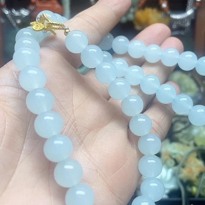 未镶嵌蛇纹石玉颈饰