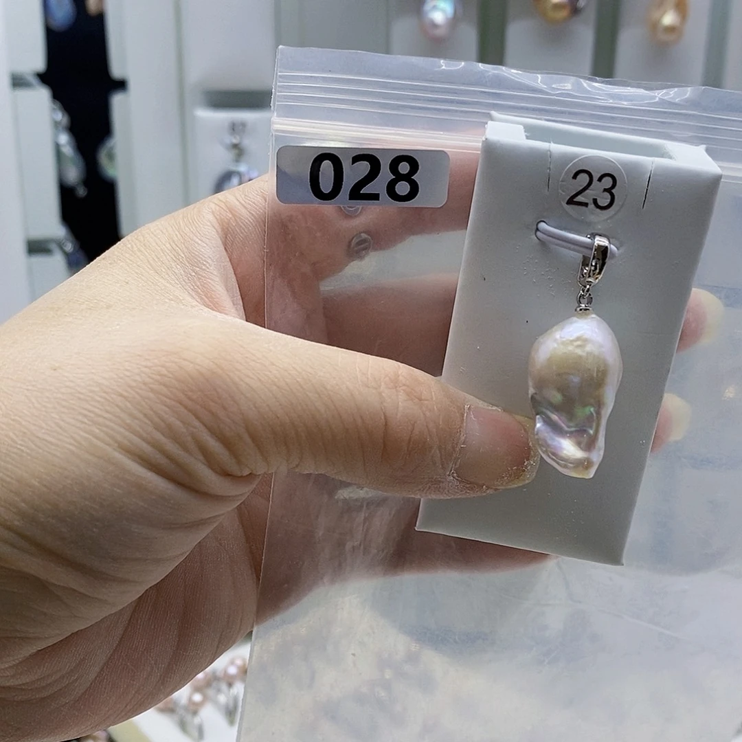 颈饰合金淡水珍珠