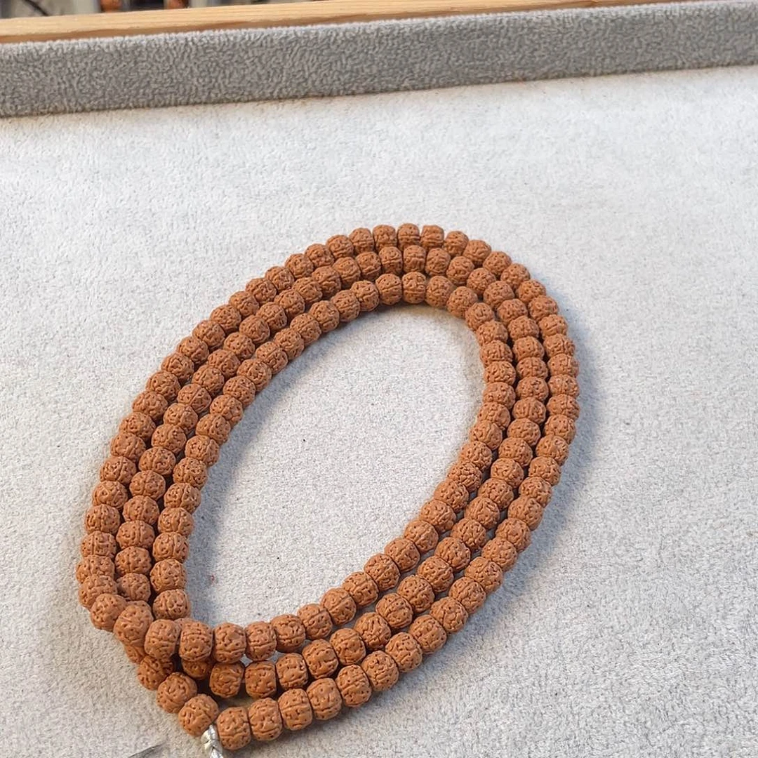 金刚菩提吊坠盘龙