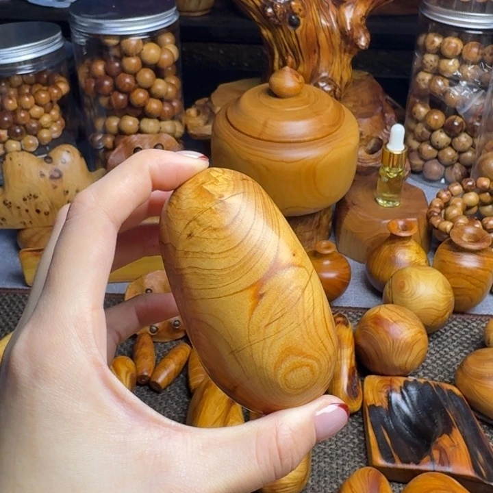 随***心柏木（崖柏）北太行崖柏