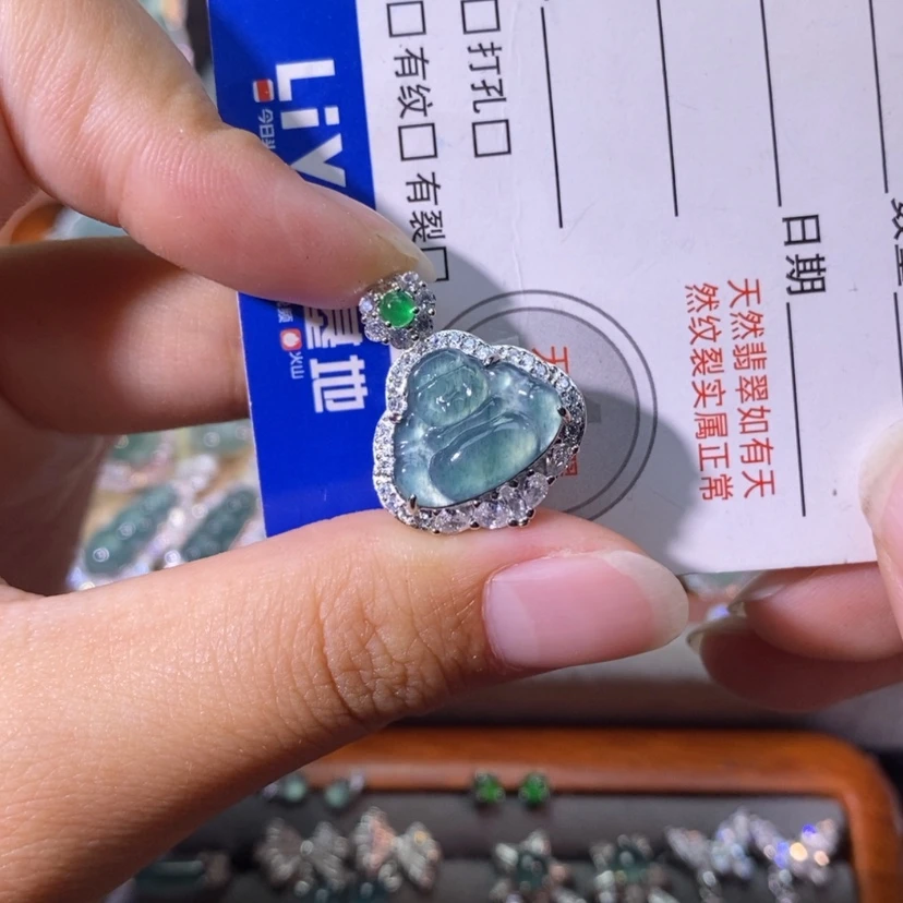 【闪购商品】颈饰未镶嵌翡翠